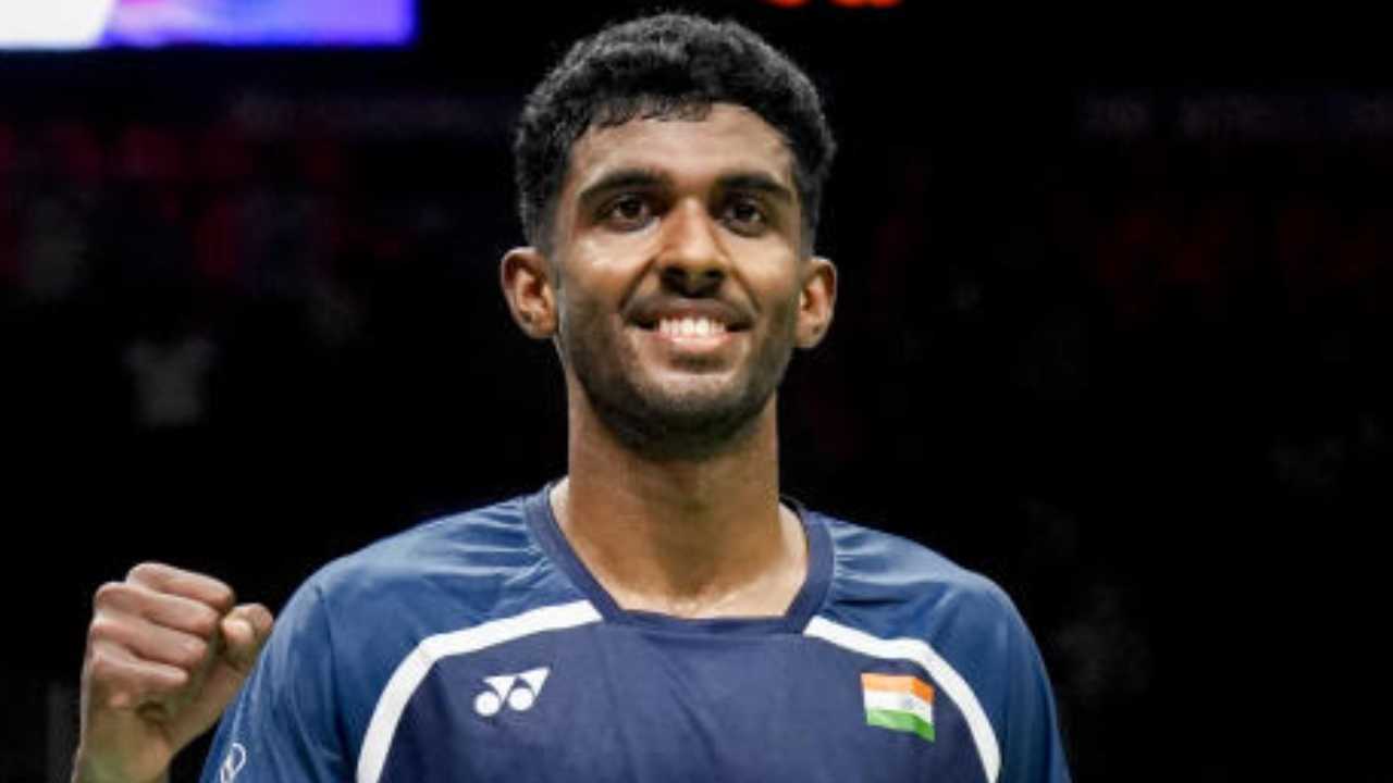 বিশ্বের এক নম্বরকে হারিয়ে ইতিহাস গড়লেন আয়ুষ
