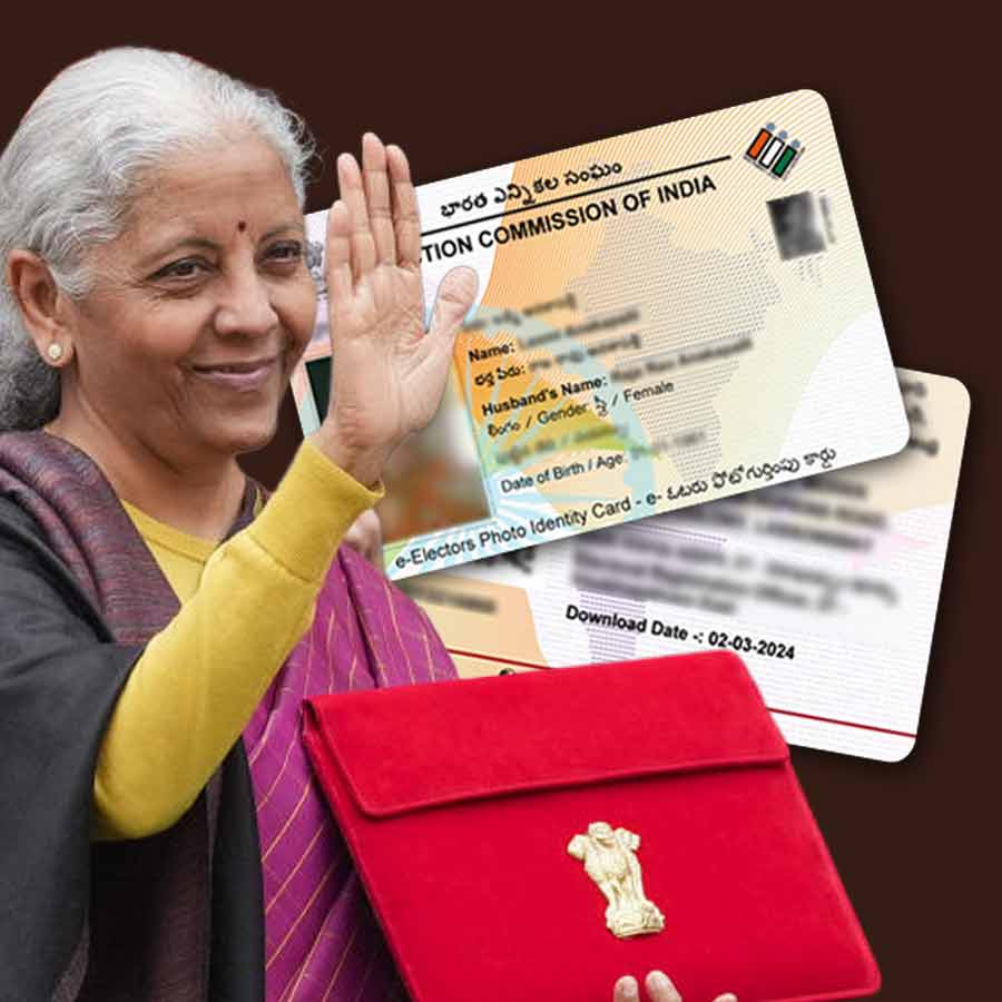 ভোটার কার্ডের জন্য বরাদ্দ ঘোষণা করেছেন কেন্দ্রীয় অর্থমন্ত্রী নির্মলা সীতারমণ।