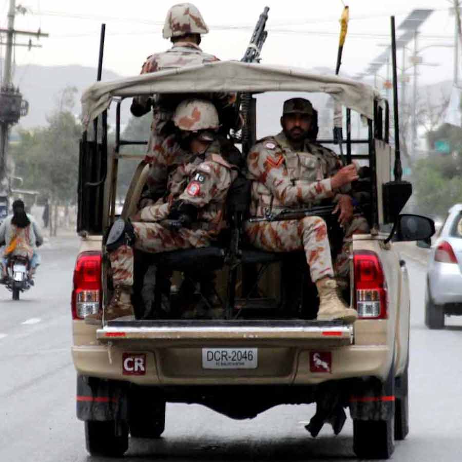 বালোচিস্তানে চলছে পাকিস্তানি বাহিনীর অভিযান।