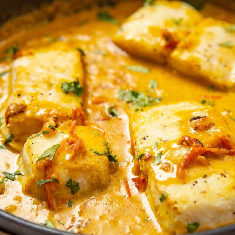 স্বাস্থ্যকর এবং সুস্বাদু নারকেল মাছ খেয়ে দেখুন।