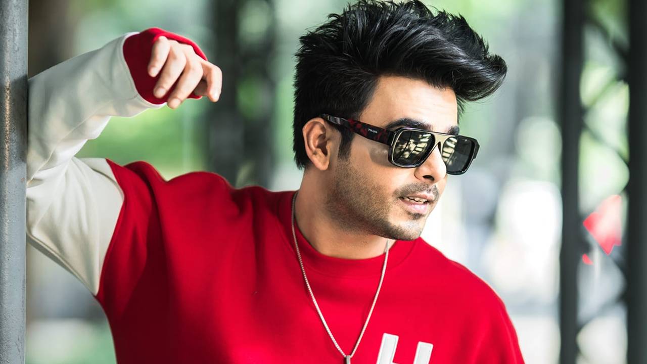 Bangladeshi star Siam Ahmed Opens Up On His Personal And Professional Life dgtl