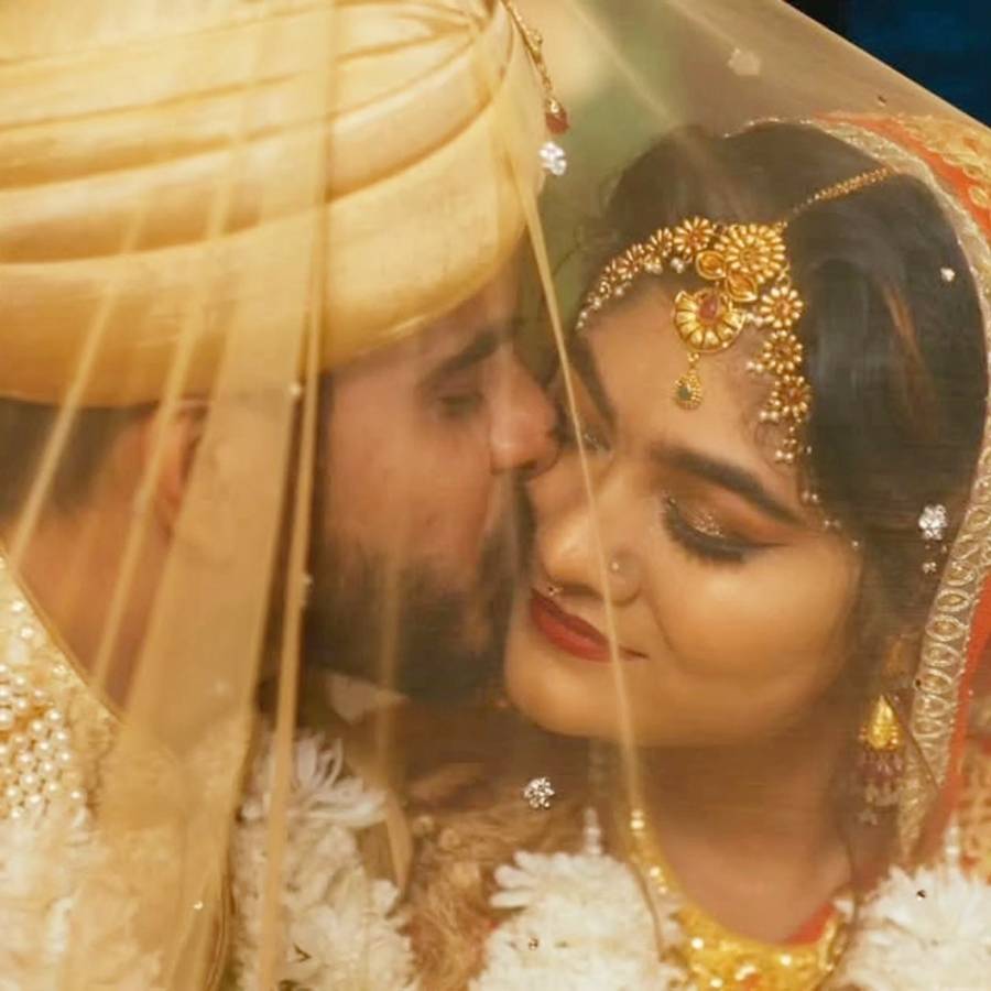 সিয়াম আহমেদ এবং  শাম্মা রুশাফি অবন্তী।