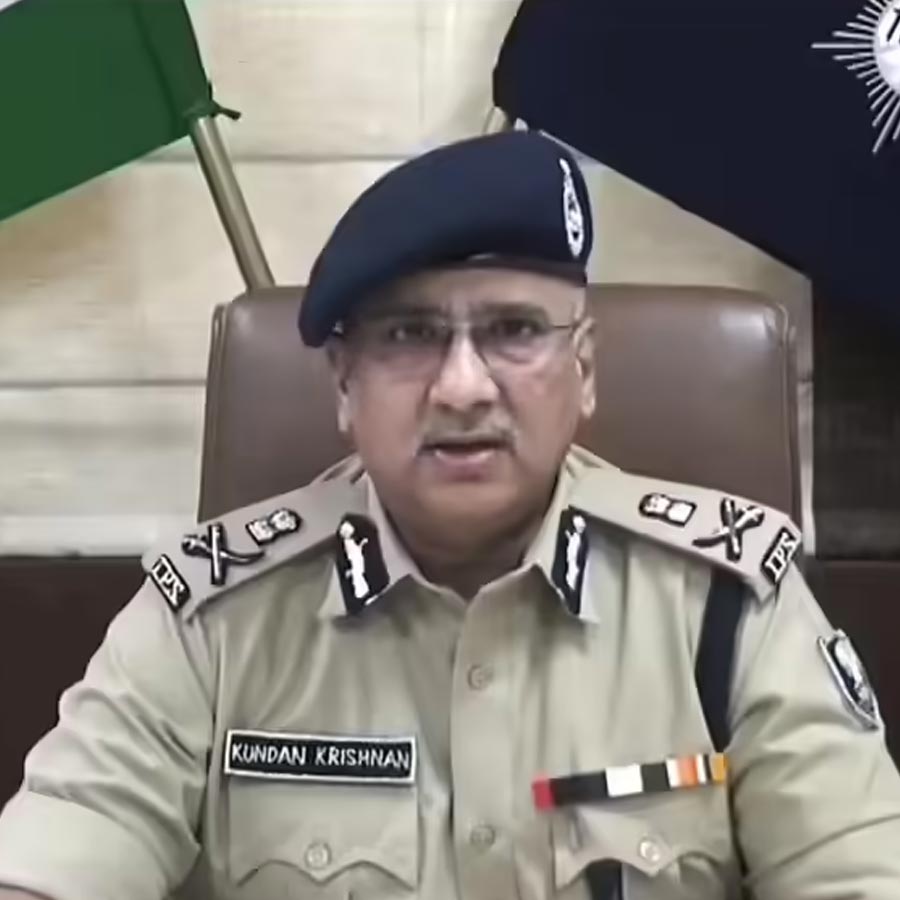 How 24 years ago a IPS officer operate a rescue mission after 1,200 prisoners took control of Chhapra jail