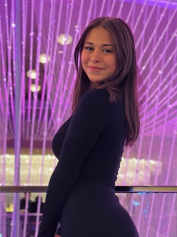 All need to know about Sophie Rain, famous content creator of Onlyfans