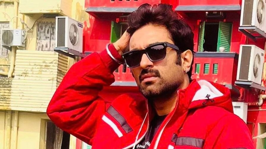 ফের কাঠগড়ায় জীতু কমল?