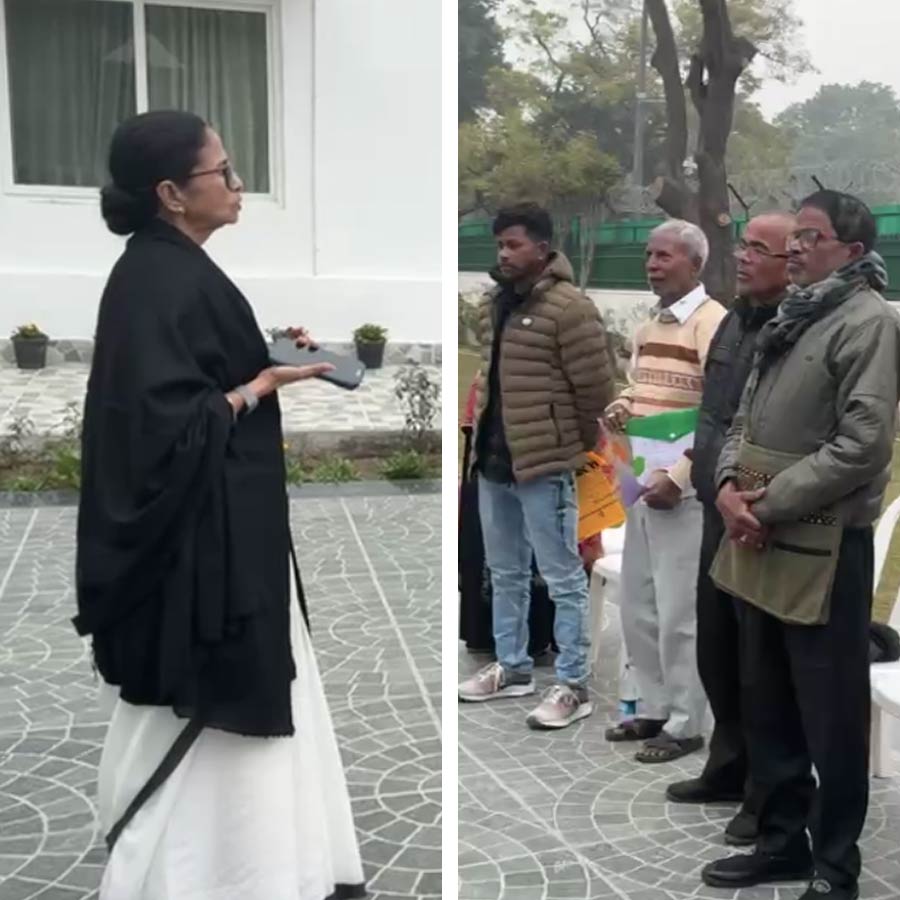 Live update of Mamata Banerjee’s Election commission meeting