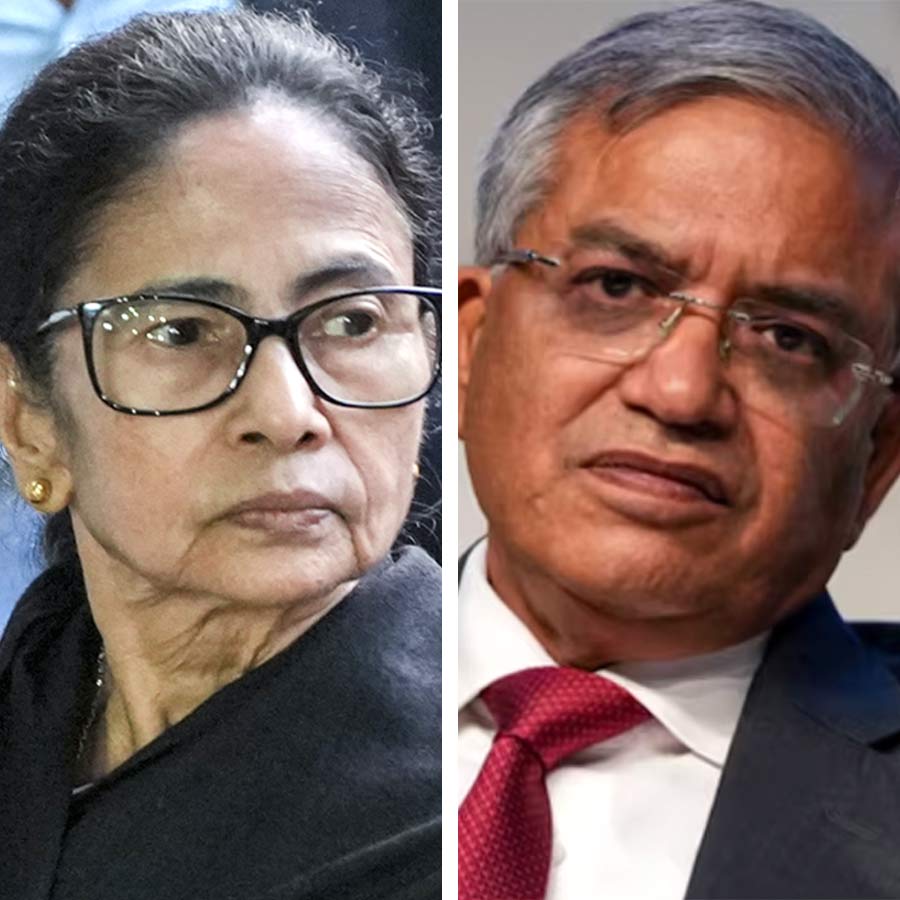 Election Commission respond after Mamata Banerjee led TMC team visit