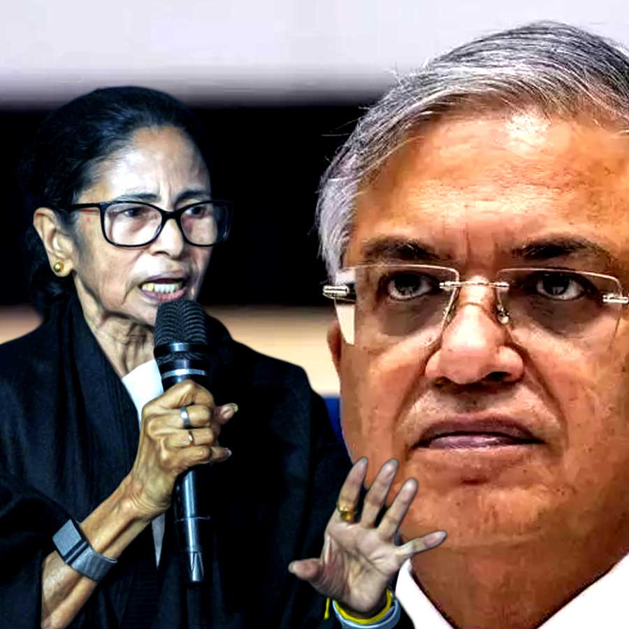 Why did Mamata Banerjee boycotted the meeting with Chief Election Commissioner Gyanesh Kumar