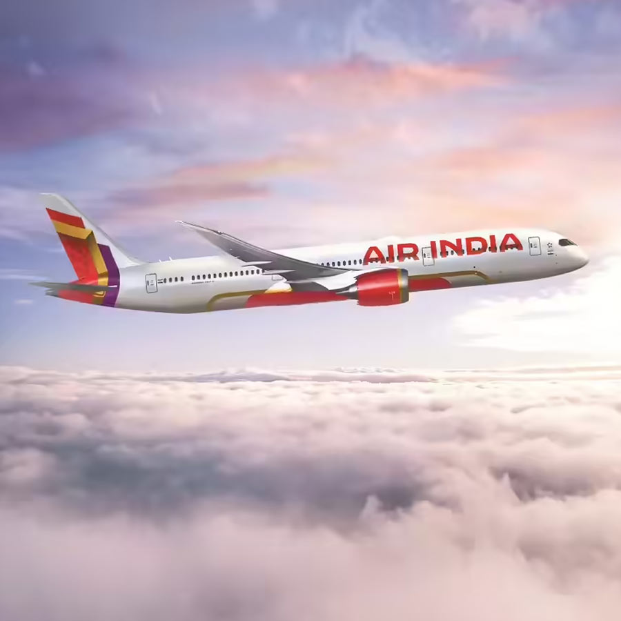Air India pilot reports possible defect in Dreamliner fuel control switch