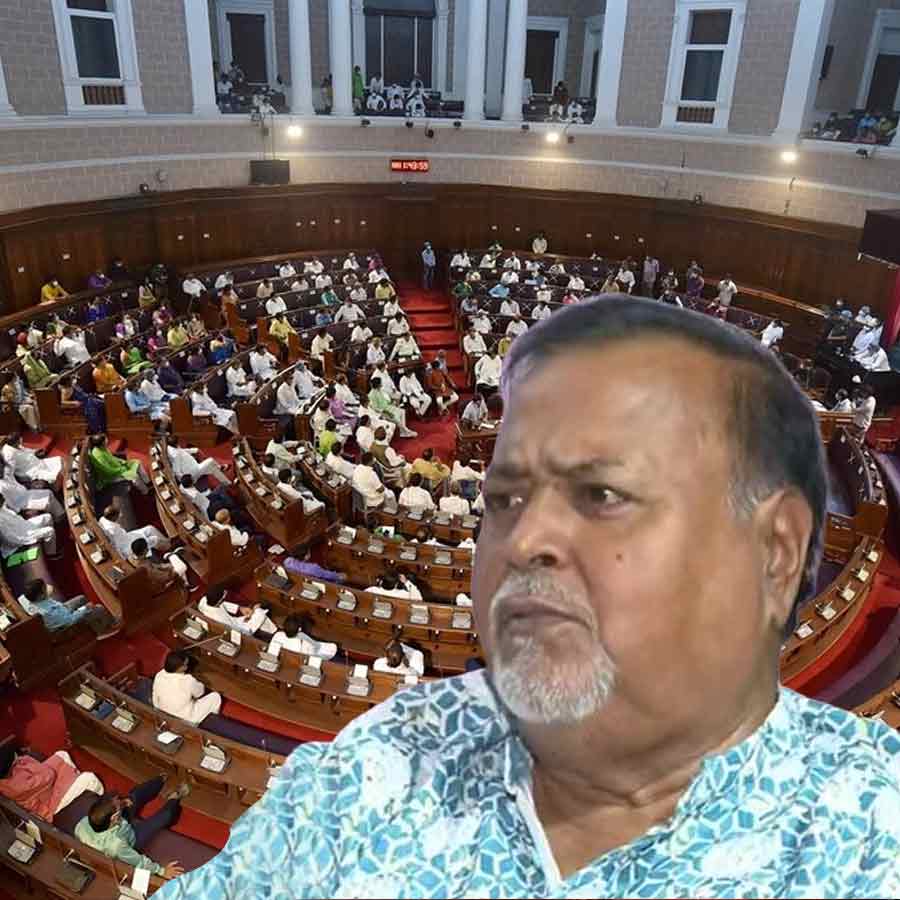 Partha Chatterjee got a place in the assembly committee; the suspended TMC MLA received dual responsibilities