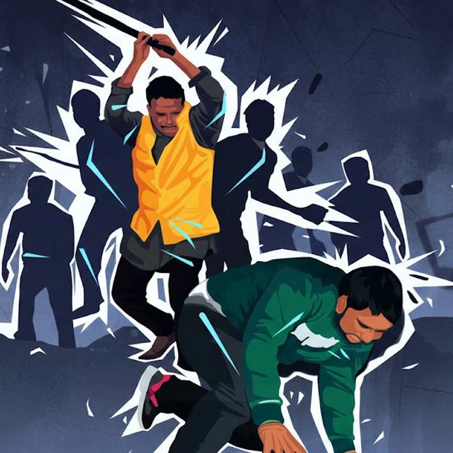 প্রধান শিক্ষক, শিক্ষক, শিক্ষাকর্মীর মার অফিসার ইনচার্জকে।