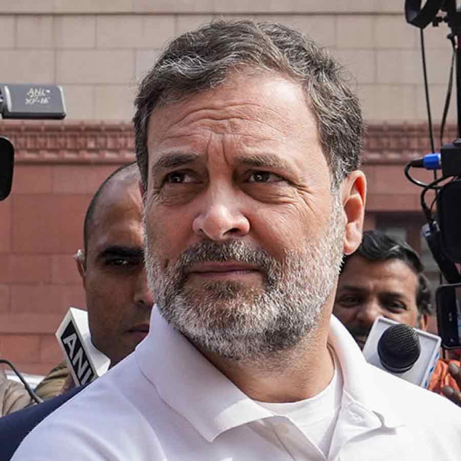 Rahul Gandhi jabs former aide and central Minister Ravneet Bittu at parliament premises dgtl