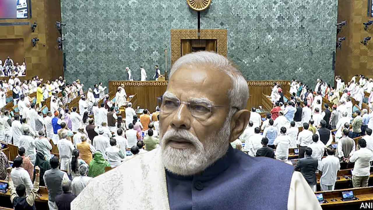 বুধবার লোকসভায় ভাষণ দেওয়ার কথা ছিল প্রধানমন্ত্রী নরেন্দ্র মোদীর।