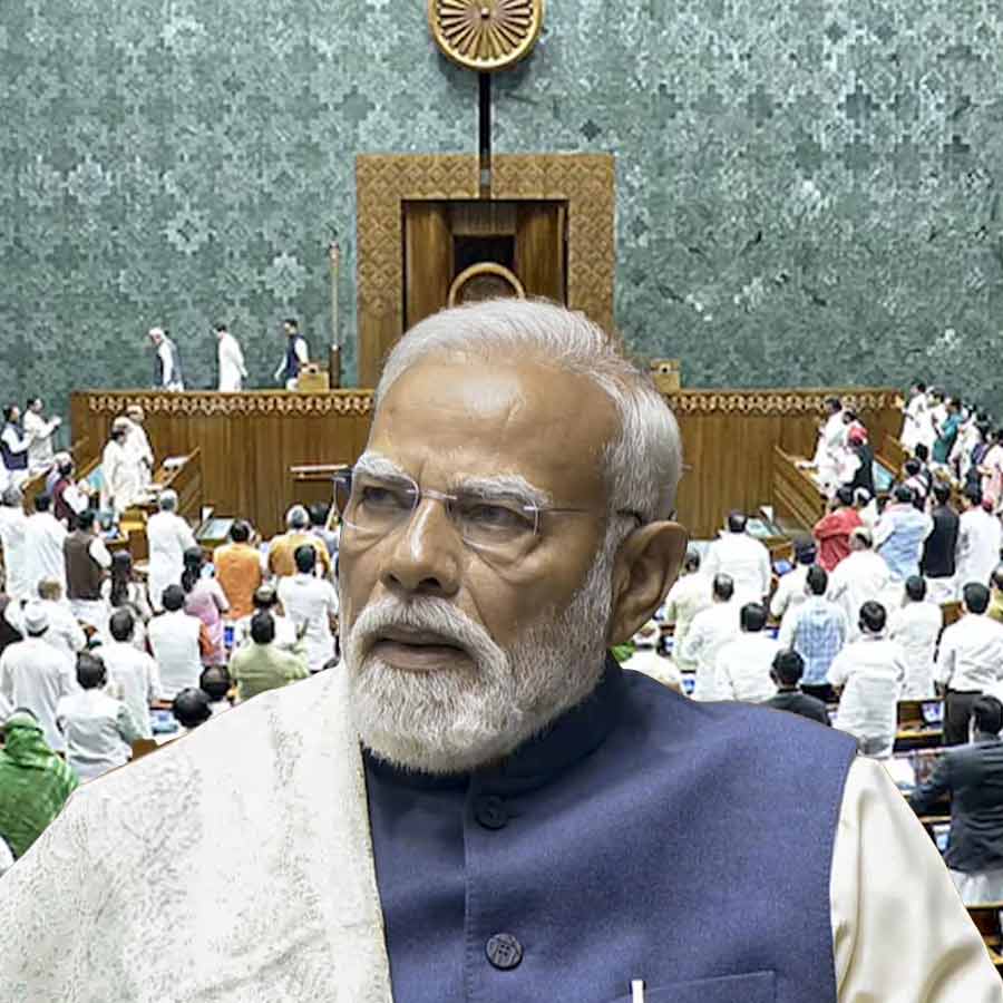 বুধবার লোকসভায় ভাষণ দেওয়ার কথা ছিল প্রধানমন্ত্রী নরেন্দ্র মোদীর।