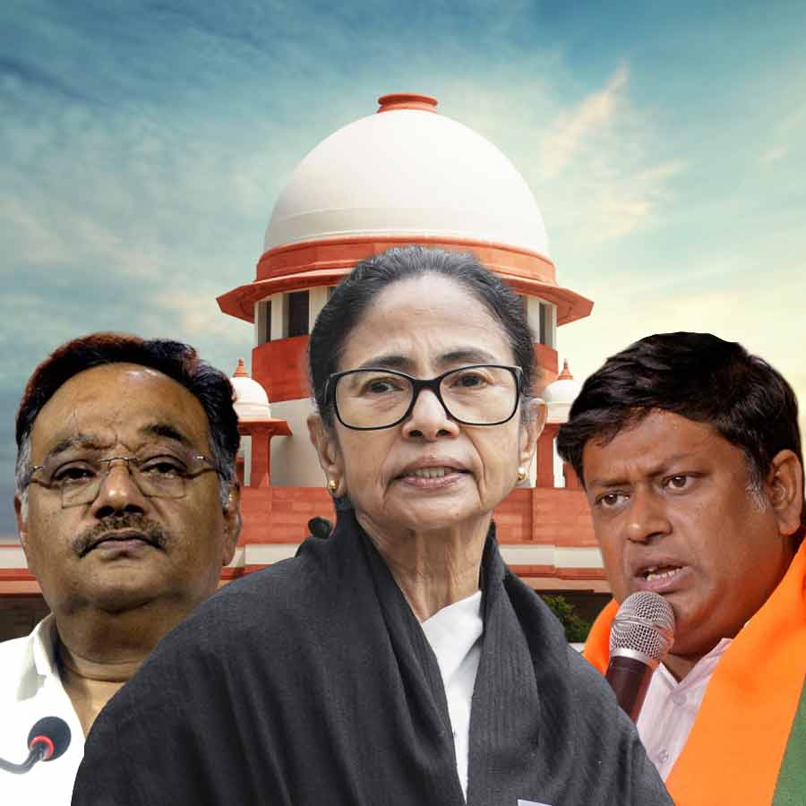 BJP claims Mamata’s Chhotidi Mulakat is a flop show at Delhi, but faces the heat of TMC’s rejoice on ground in Bengal