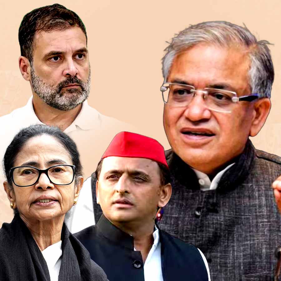 Congress says, opposition parties to take joint call on impeachment motion against CEC, Akhilesh Yadav voices support to TMC