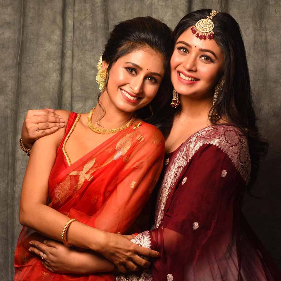 মা হচ্ছেন অভিনেত্রী চিত্রাঙ্গদা, মাসি হবেন ঋতাভরী?