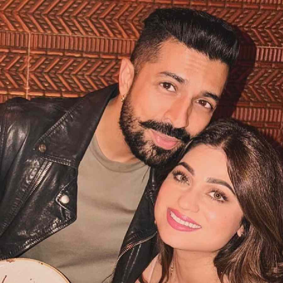 Shamita Shetty Reacts on Dating Rumours With Deepesh Sharma dgtl