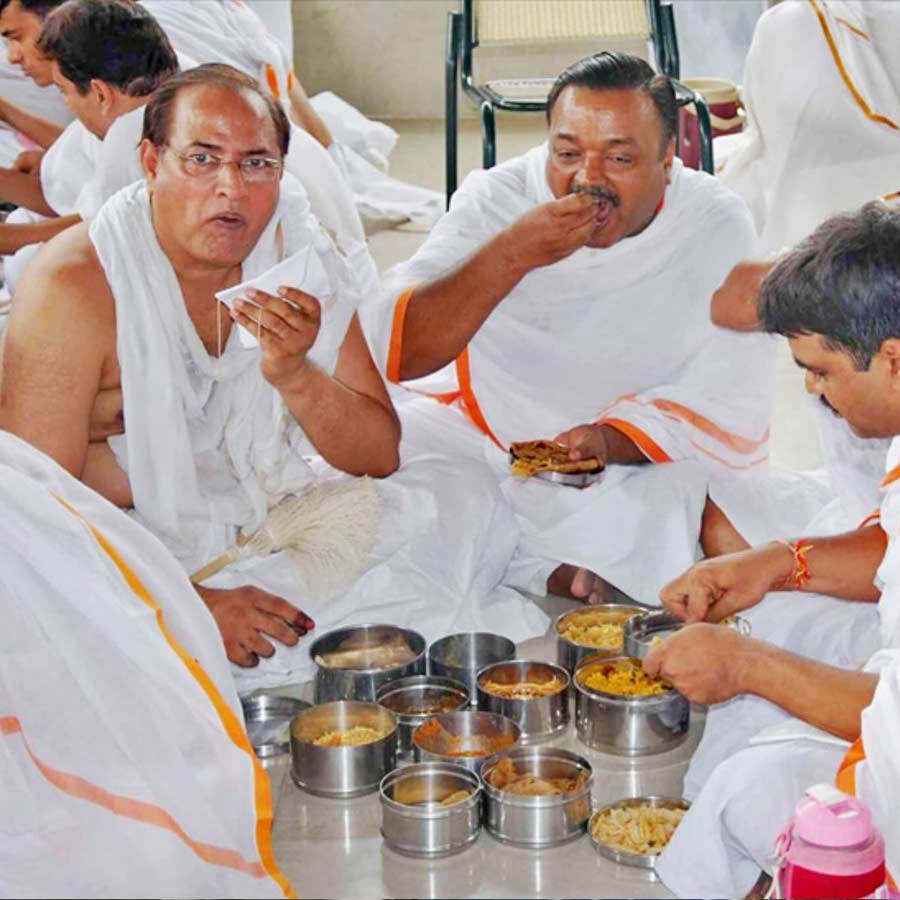 Stanford University Student Claims Some Undergraduates Falsely Cite Religious Dietary Restrictions