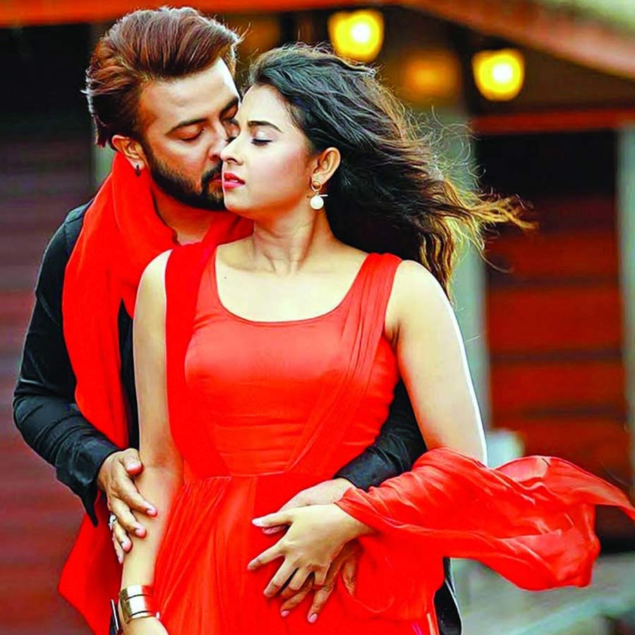 shakib khan bubly fly america to deliver their second child rumours goes around dgtl