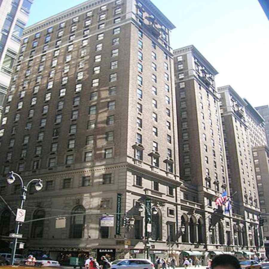 Why does Pakistan look new partner for Roosevelt Hotel of New York