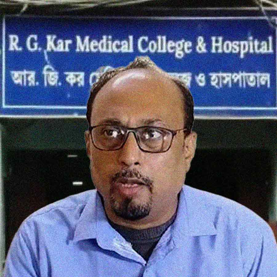 আরজি কর হাসপাতালের আর্থিক দুর্নীতি নিয়ে প্রথম মুখ খুলেছিলেন আখতার আলি।