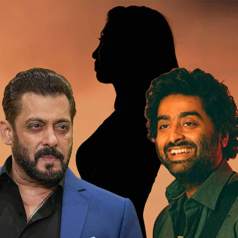 সলমন খানের চর্চিত প্রেমিকার সঙ্গে জুটি বাঁধছেন অরিজিৎ সিংহ।