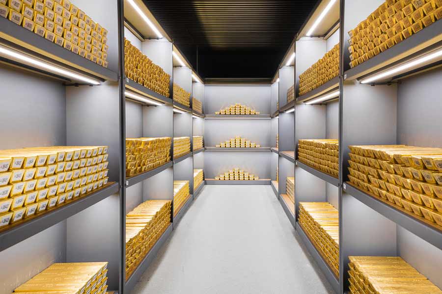 Is Germany repatriate around 1,200 tonnes gold from Federal Reserve vault of US