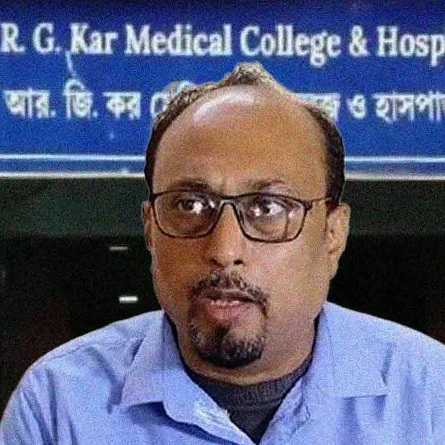 আখতার আলি।