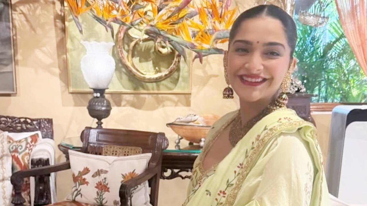 হবু মা সোনম কপূর।