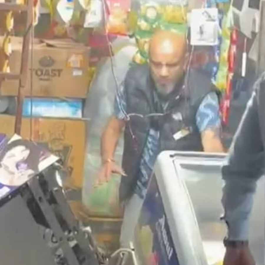 TMC Leader Vandalises Cigarette Shop
