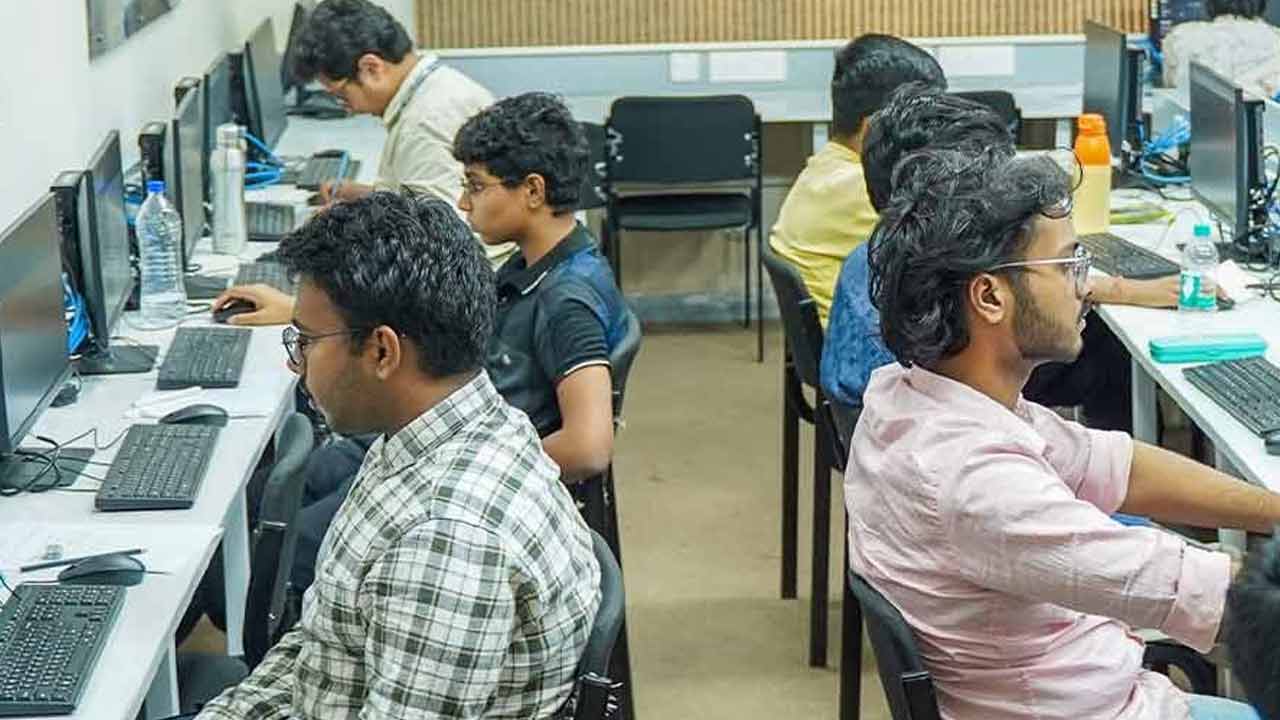 ‘ইন্ডিয়ান কম্পিউটিং অলিম্পিয়াড ২০২৬’ প্রতিযোগিতা