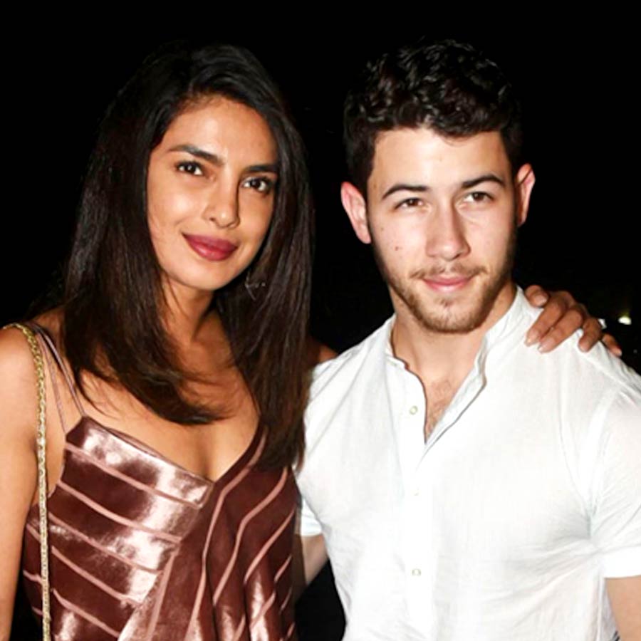 প্রিয়ঙ্কা-নিক।