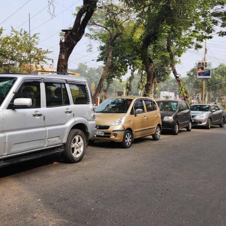 First government parking lot on EM Bypass, KMC to accommodate 482 vehicles on 14 streets