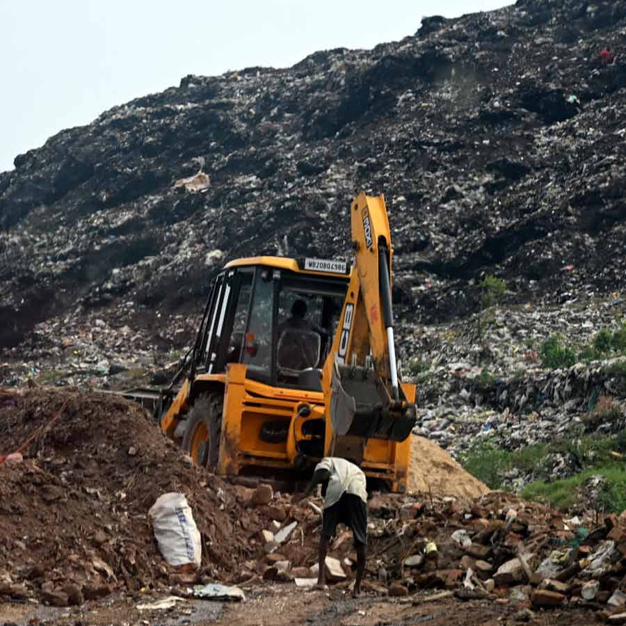 KMC found an alternative to dumping, a modern waste processing project is being developed along the Basanti Highway