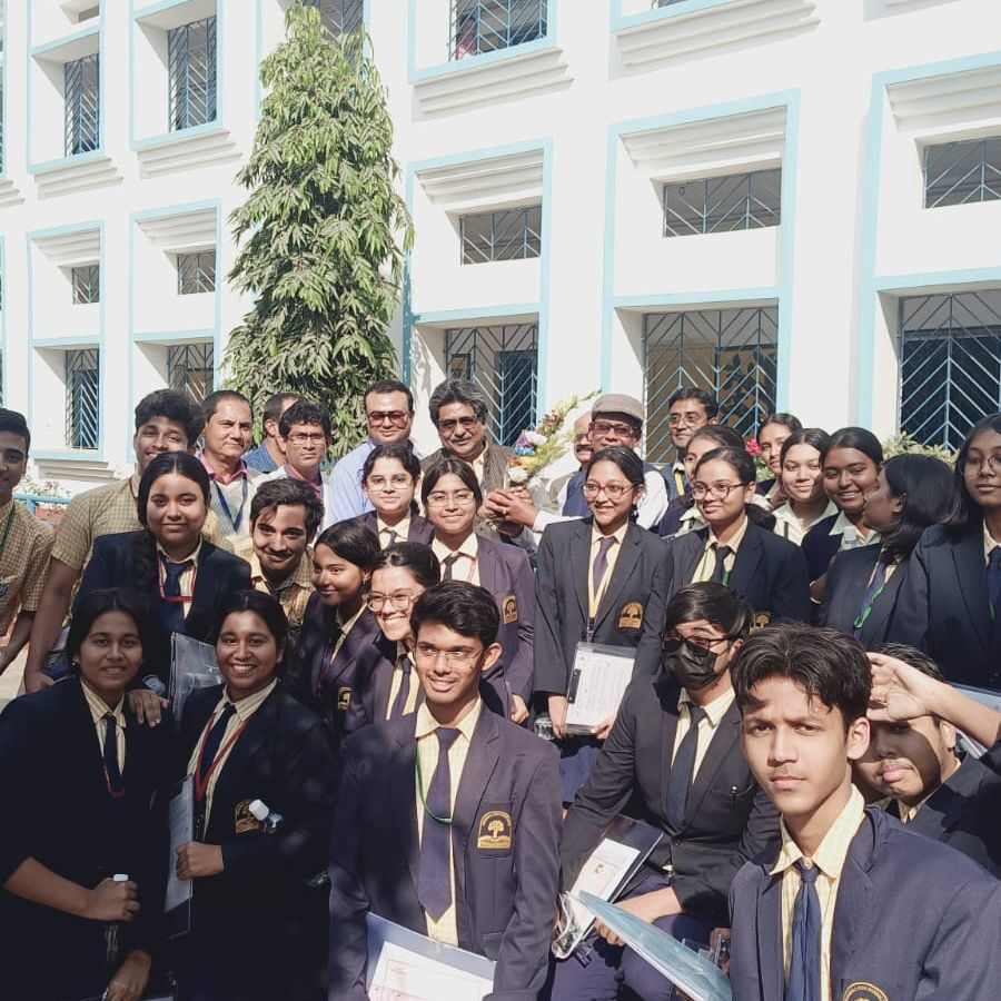 Madhyamik exams over, board seizes 51 mobile phones in 7 days dgtl