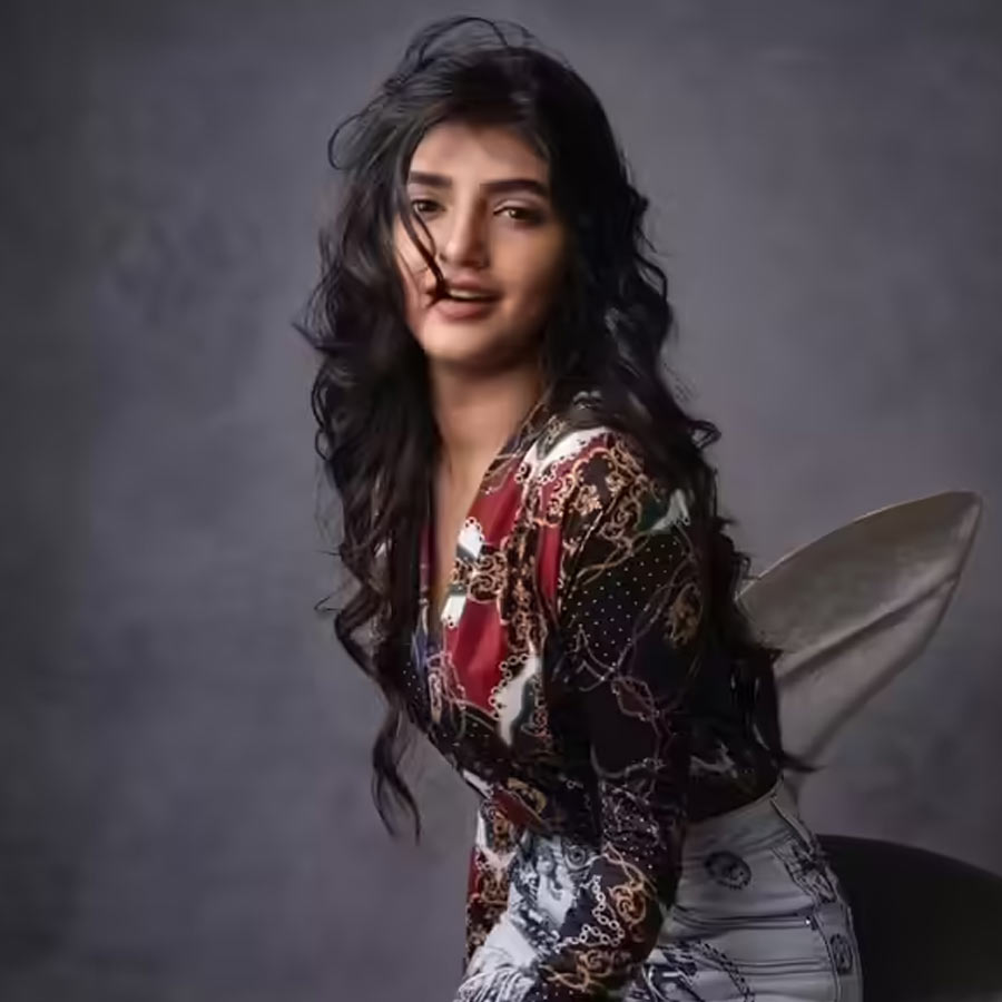 All need to know about actress Sreeleela and controversy related to her father