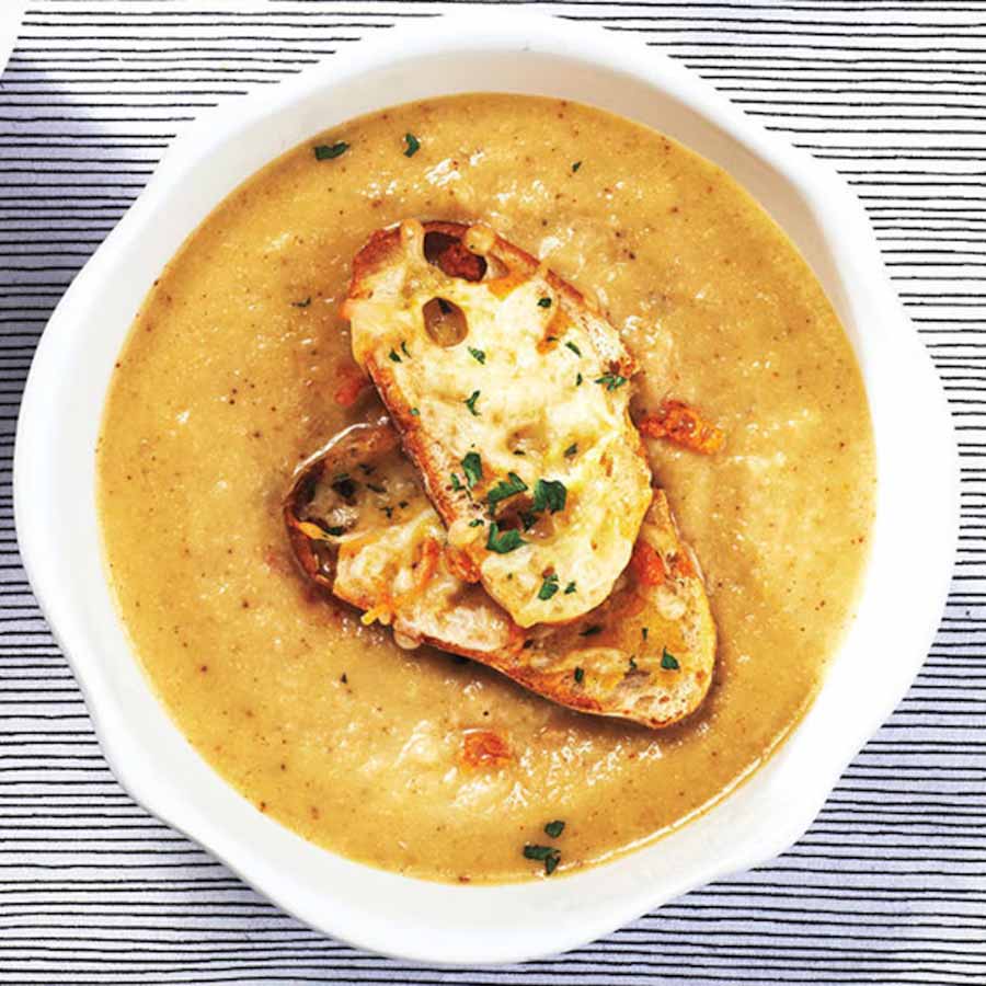 ফুলকপি দিয়ে স্যুপ বানানো শিখে নিন।