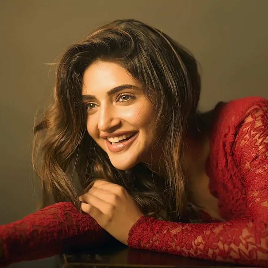 All need to know about actress Sreeleela and controversy related to her father