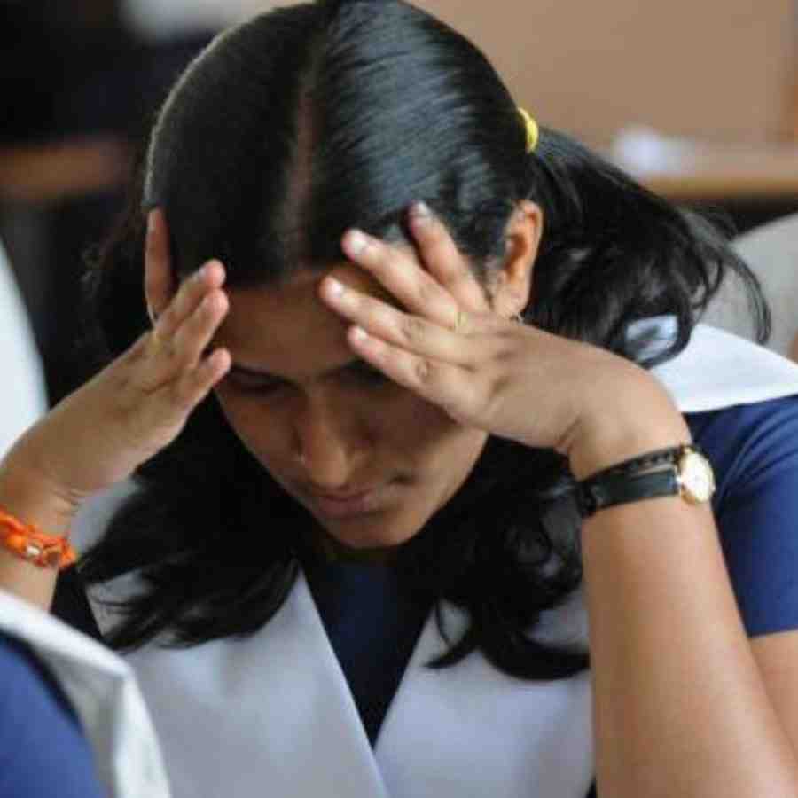 One student fell ill in Guskara HS examination hall due to chaos between family and in-laws