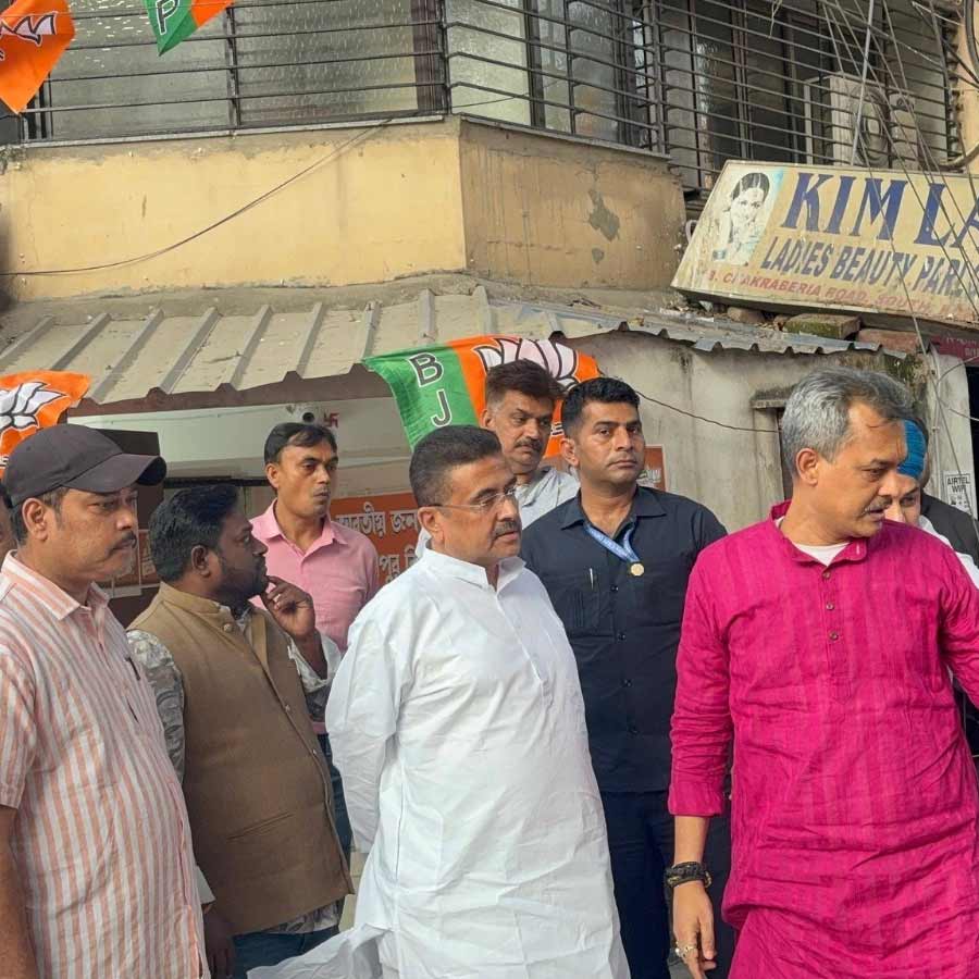 Bhawanipur ready to defeat Mamata, Suvendu claims again