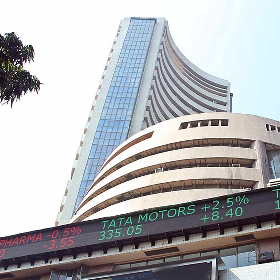 Investors get zero return in 18 years from Chinese Stock Market while Nifty-50 surges 500 percent 