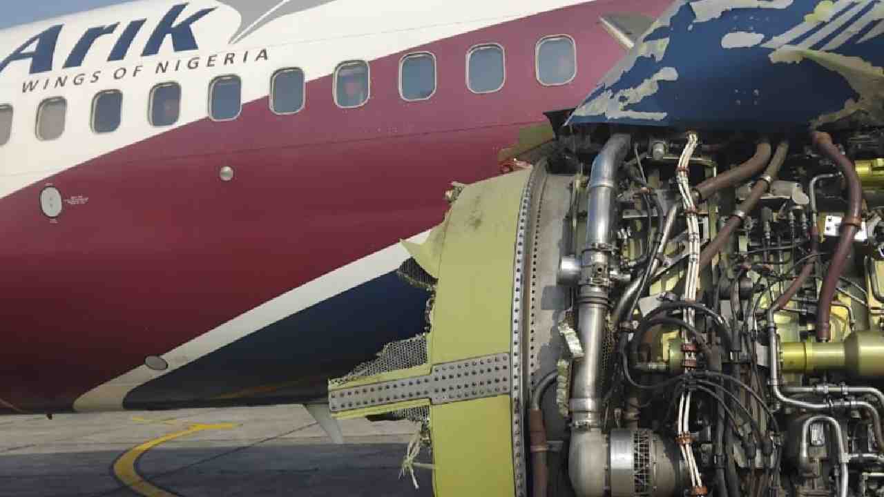 ক্ষতিগ্রস্ত সেই বিমান। ছবি: সংগৃহীত।