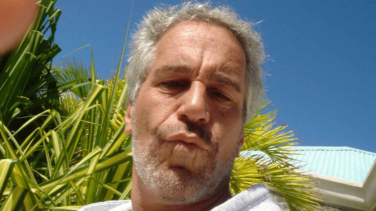 মার্কিন যৌন অপরাধী জেফ্রি এপস্টিন।