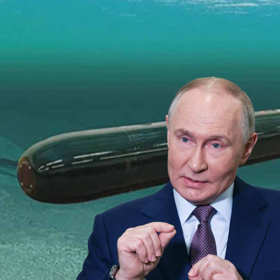 US develops parasite under sea drone which can attack from warships and submarines, can change naval warfare 