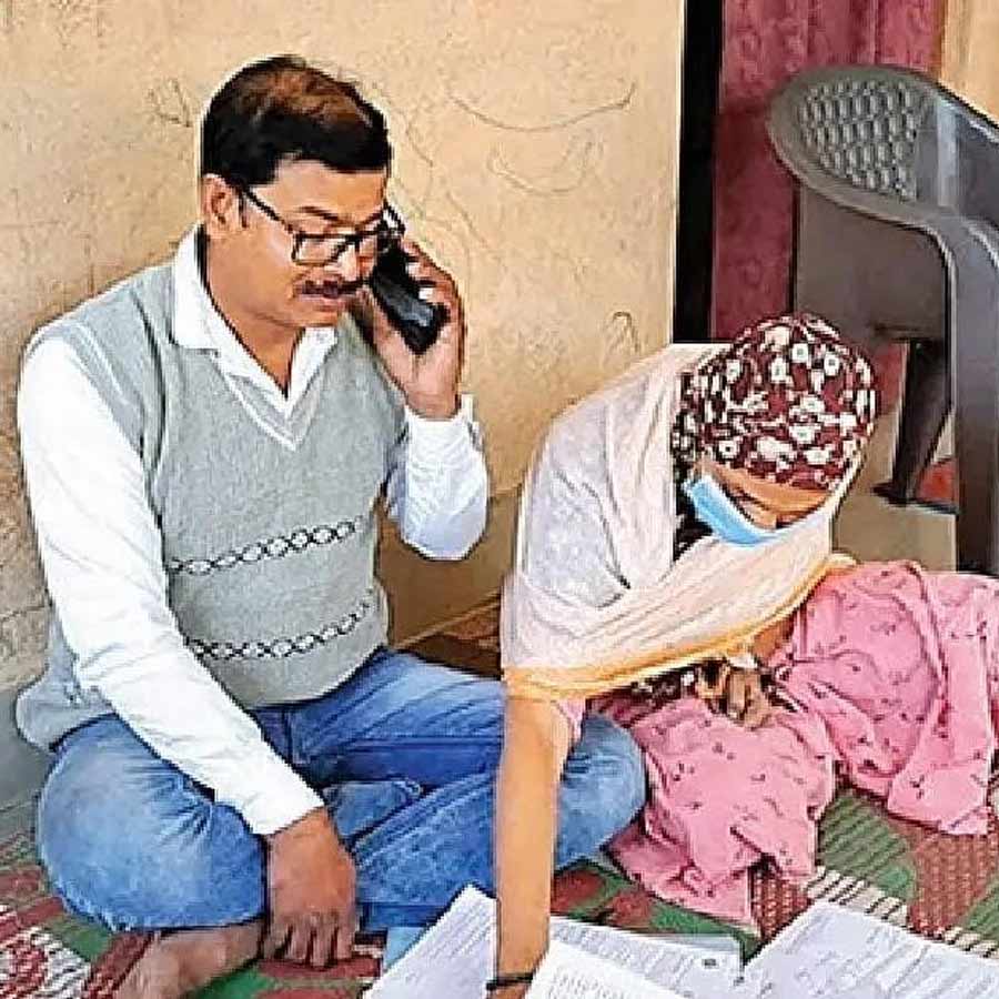 আমিরচাঁদ শেখ।