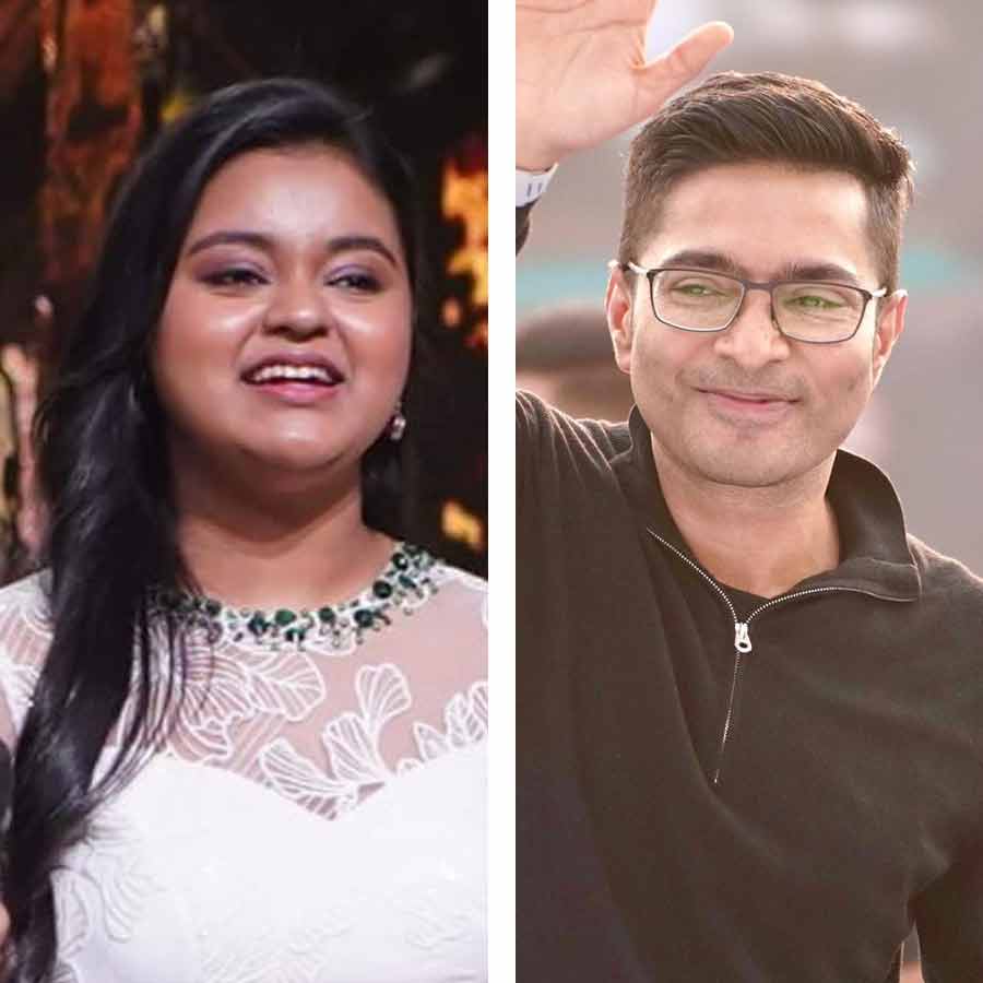 (বাঁ দিকে) রিয়্যালিটি শো-র প্রতিযোগী অঙ্কিতা প্রধান এবং অভিষেক বন্দ্যোপাধ্যায় (ডান দিকে)।