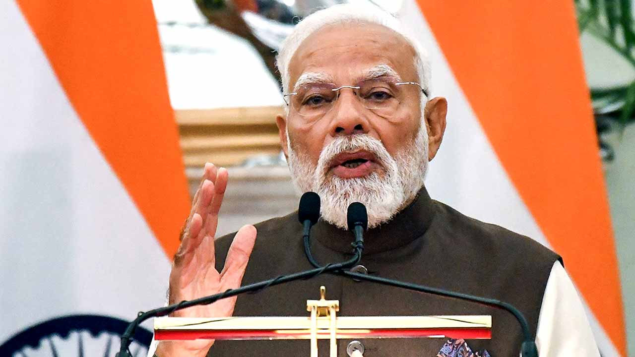 নরেন্দ্র মোদী।