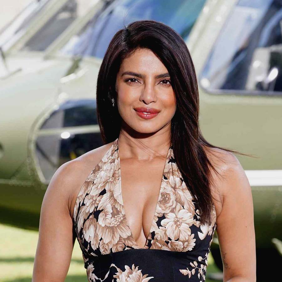 ত্বকের গর্ত ঢাকতে কী করেন প্রিয়ঙ্কা?