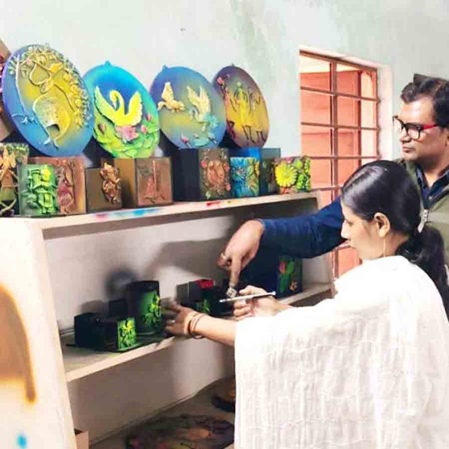 মহিলাদের প্রশিক্ষণ। দুর্গাপুরে।